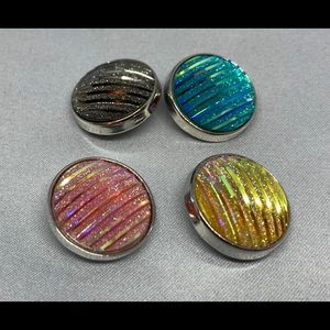 Eye Catching Acrylic Snap Button Charm Set